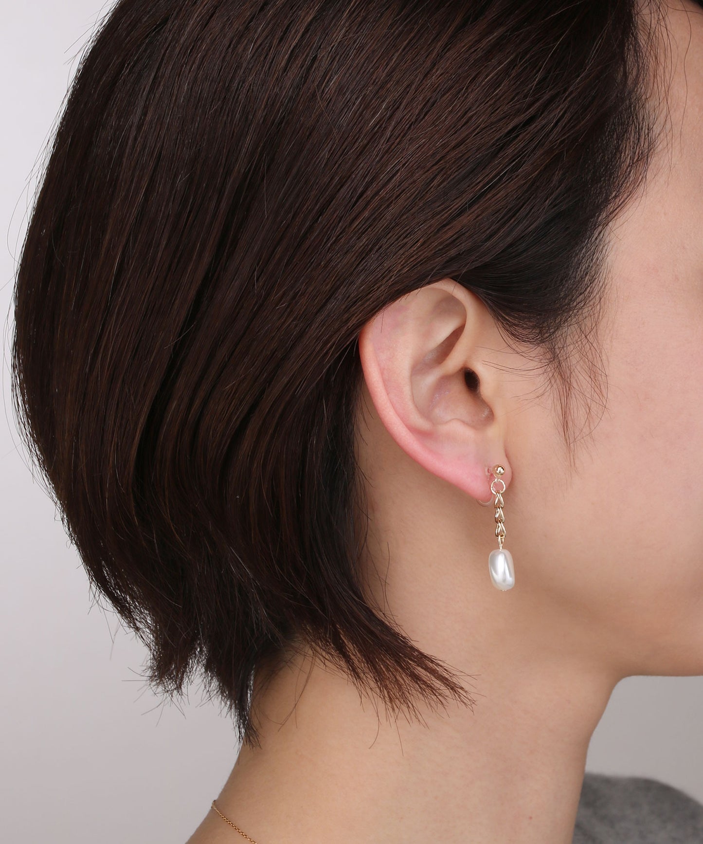 チェーンパールイヤリング