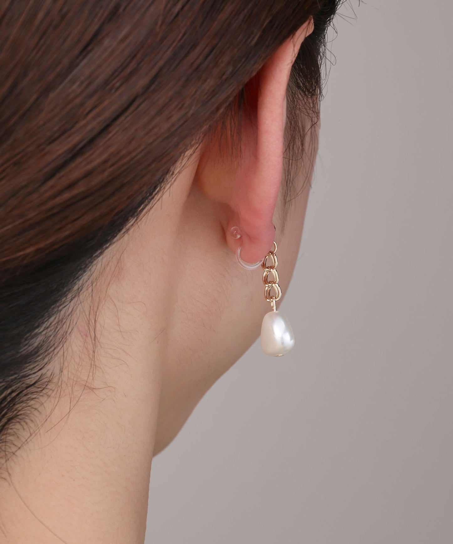 チェーンパールイヤリング