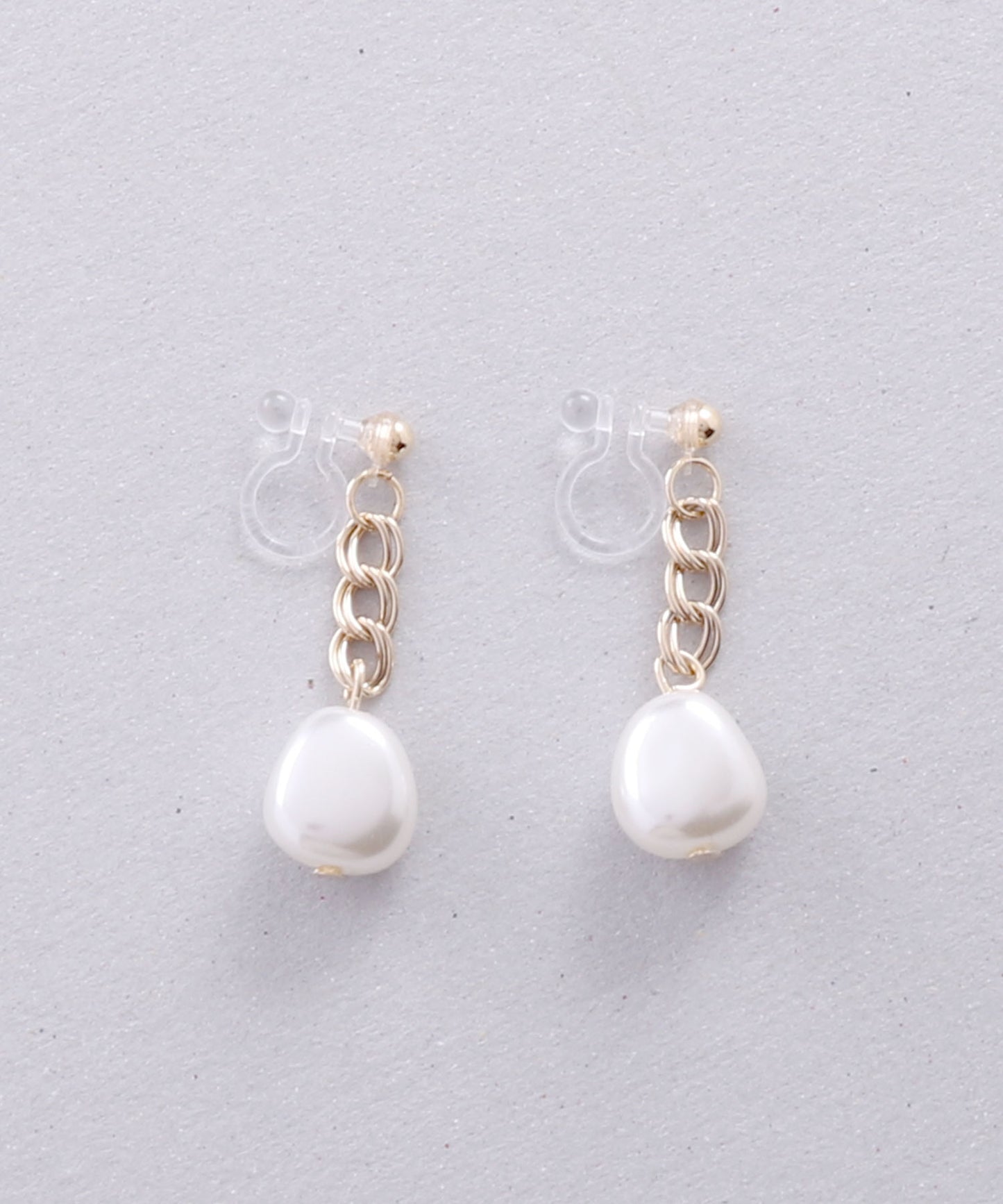 チェーンパールイヤリング